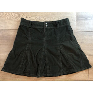 ATHLETA Womens 6P Green Skirt Corduroy Flare Stretch‎ Athleisure Golf Resort